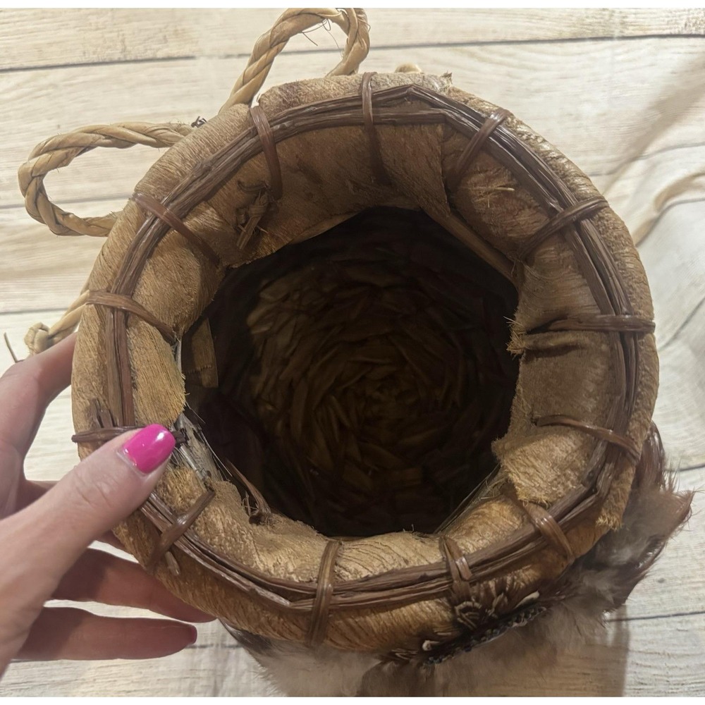 Vintage Handmade Native American Basket with Real Fur & Feathers Embellishments - Picture 5 of 6